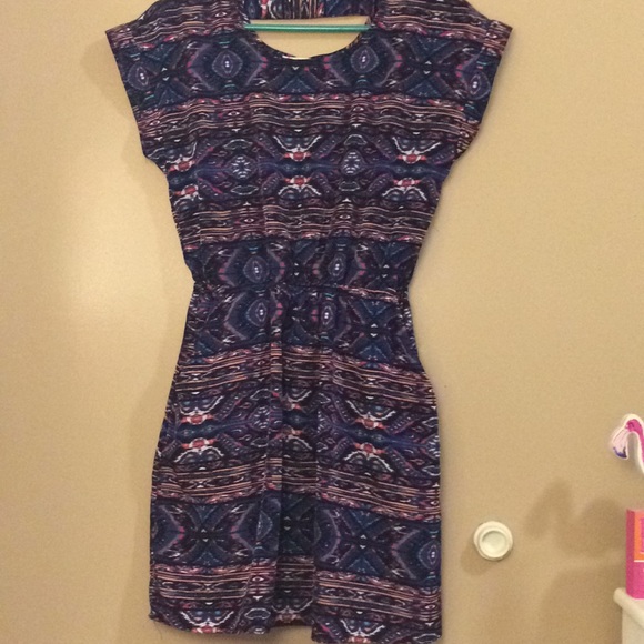 Colorful Dress!!! - Picture 1 of 5